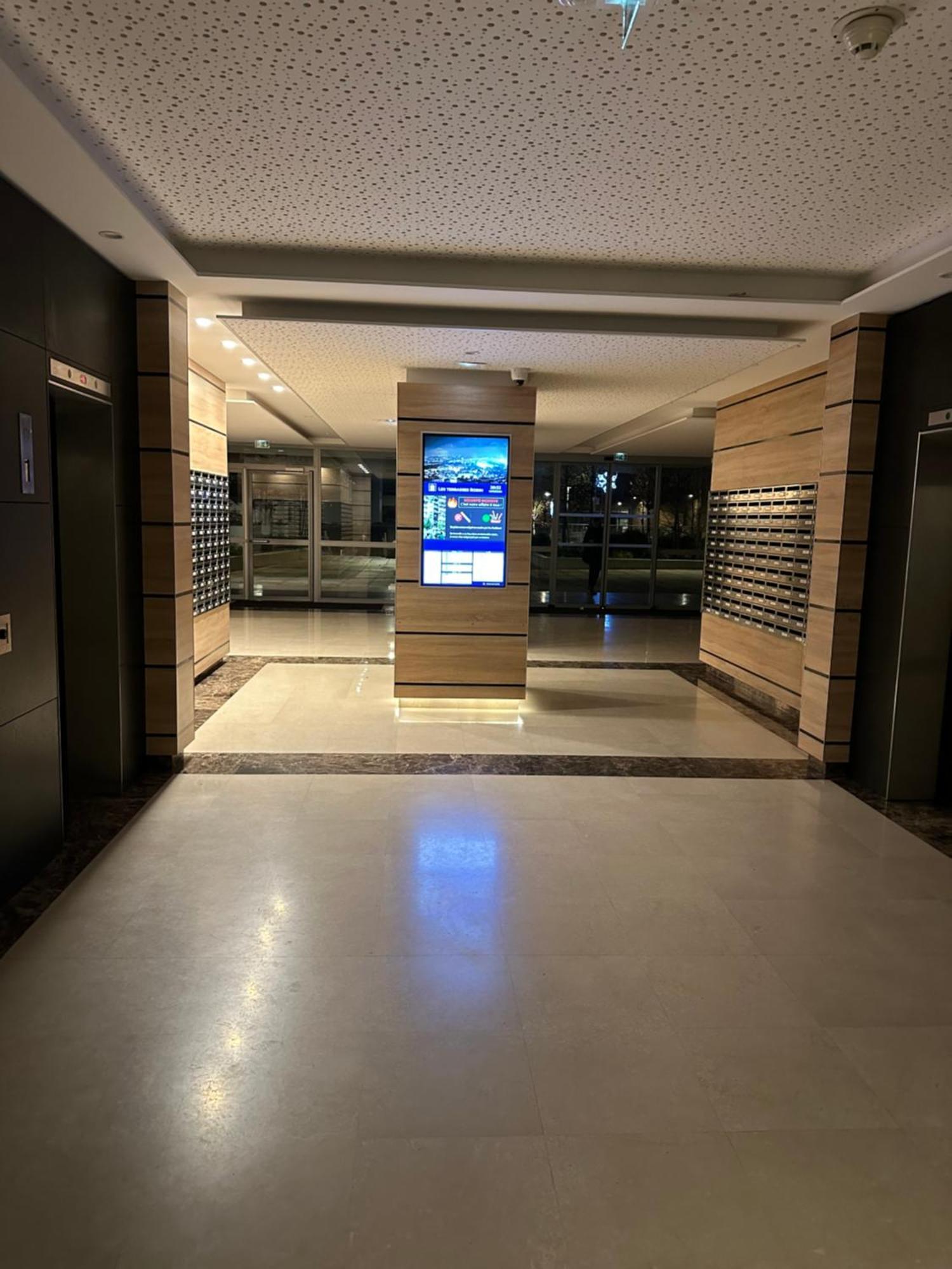 Joli Appartement 49 M² Proche Centre Paris, Issy-les-Moulineaux Exterior foto